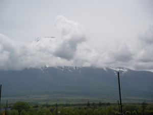 曇りの富士山 (1)